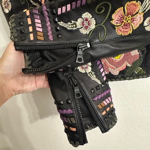 Alice + Olivia Cody Embroidered Leather Jacket size XS Black Floral Moto - Picture 12 of 16